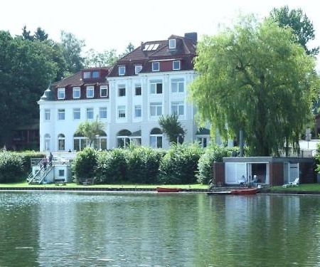 See Schlosshotel Am Kellersee Eutin Extérieur photo